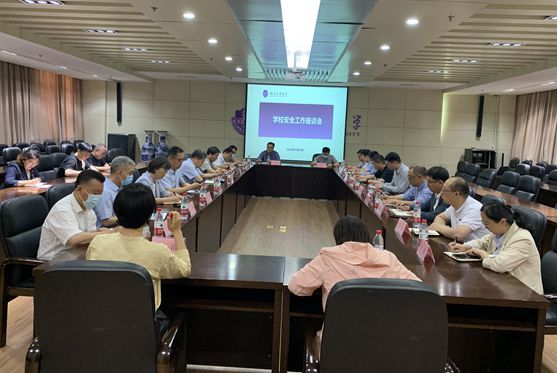 1685675384341077264.jpg 座谈会3_副本.jpg